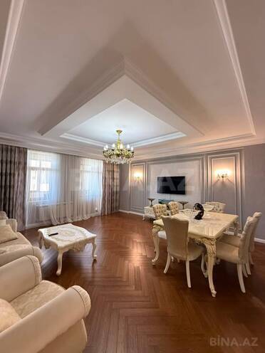 Продаётся 4-комн. новостройка 185 м², м. Иншаатчылар, photo 4 from 27