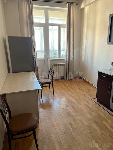 Продаётся 3-комн. вторичка 90 м², м. 8 ноября, photo 4 from 11