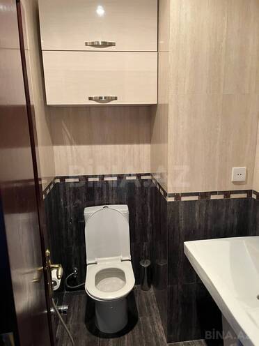 Продаётся 3-комн. вторичка 90 м², м. 8 ноября, photo 7 from 11