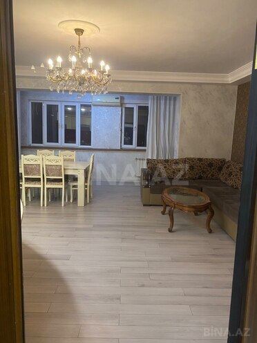 Сдаётся 3-комн. вторичка 80 м², Насиминский  р., photo 1 from 18