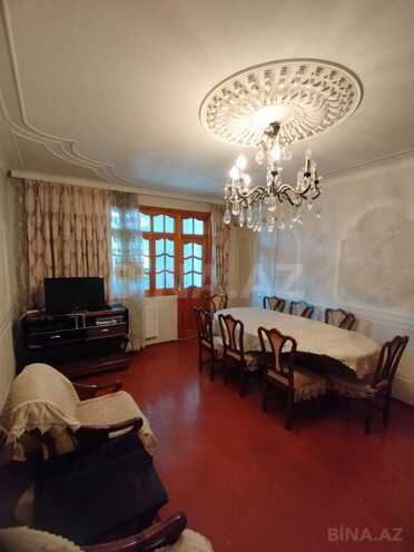 Satılır 4 otaqlı köhnə tikili 85 m², photo 1 from 32