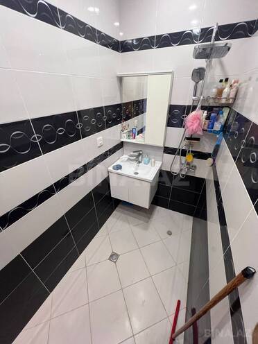 Продаётся 2-комн. вторичка 65 м², пос. Массив В, photo 17 from 18
