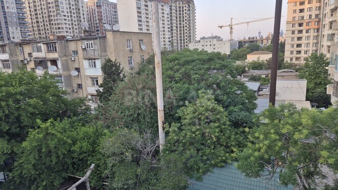 Продаётся 3-комн. вторичка 77 м², Насиминский  р., photo 9 from 14