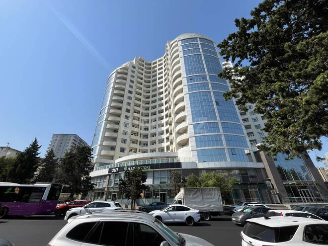 Продаётся 4-комн. новостройка 200 м², м. Элмляр Академиясы, photo 1 from 22