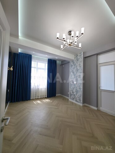 Продаётся 3-комн. новостройка 110 м², м. Кара Караев, photo 9 from 16