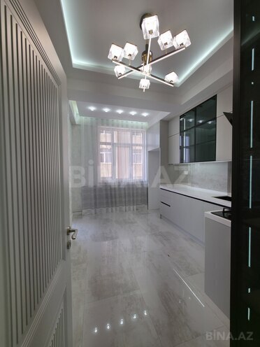 Продаётся 3-комн. новостройка 110 м², м. Кара Караев, photo 8 from 16