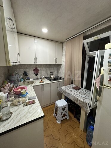 Satılır 3 otaqlı köhnə tikili 65 m², İnşaatçılar m., photo 12 from 19
