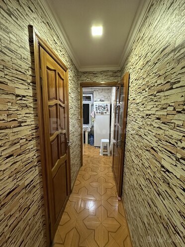 Satılır 3 otaqlı köhnə tikili 65 m², İnşaatçılar m., photo 11 from 19