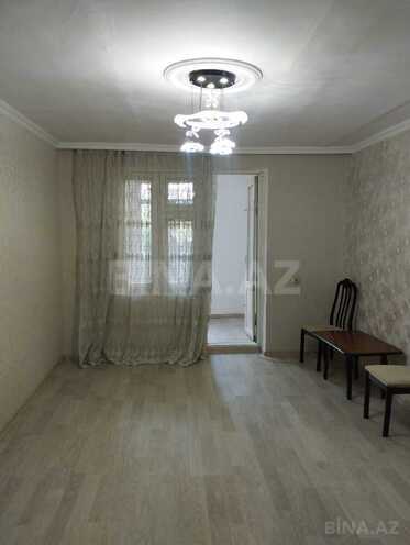 Продаётся 2-комн. вторичка 55 м², м. Элмляр Академиясы, photo 1 from 10