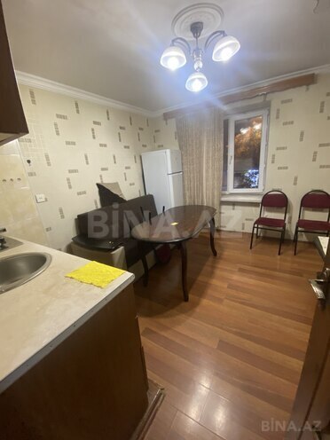 İcarəyə verilir 1 otaqlı köhnə tikili 50 m², 28 May m., photo 3 from 11