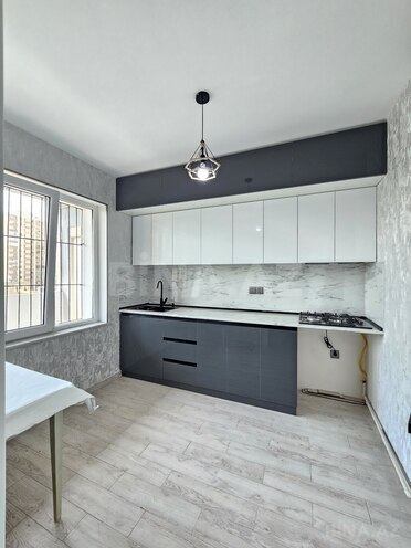 Satılır 3 otaqlı köhnə tikili 75 m², İnşaatçılar m., photo 9 from 18