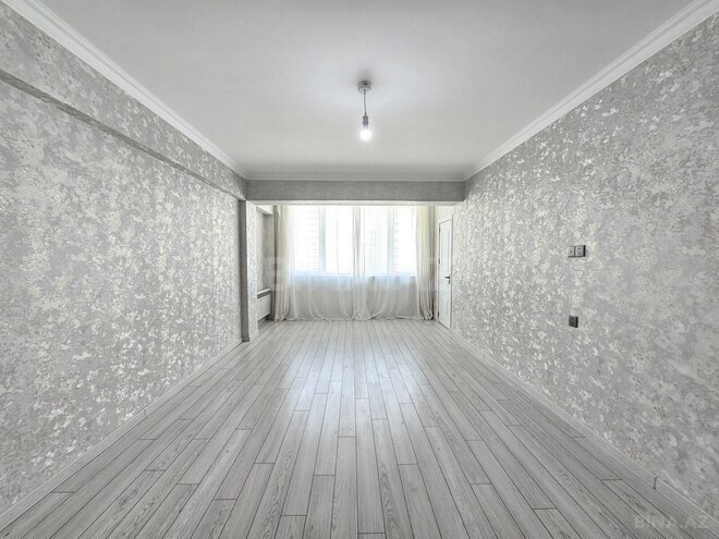 Satılır 3 otaqlı köhnə tikili 75 m², İnşaatçılar m., photo 5 from 18