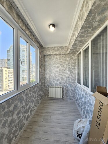 Satılır 3 otaqlı köhnə tikili 75 m², İnşaatçılar m., photo 14 from 18
