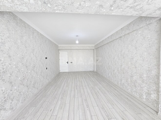 Satılır 3 otaqlı köhnə tikili 75 m², İnşaatçılar m., photo 6 from 18