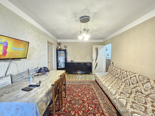 Satılır 2 otaqlı köhnə tikili 55 m², Elmlər Akademiyası m., photo 1 from 17
