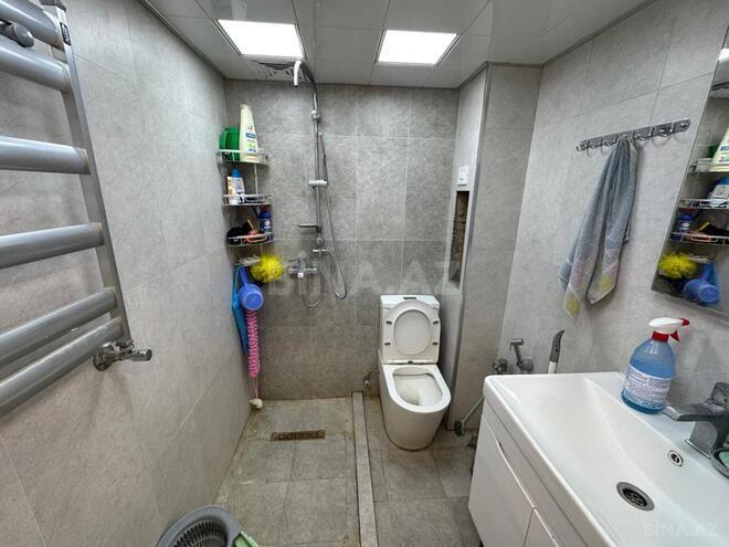 Satılır 3 otaqlı köhnə tikili 65 m², İnşaatçılar m., photo 8 from 9