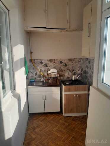 Satılır 2 otaqlı köhnə tikili 45 m², Hövsan q., photo 8 from 13