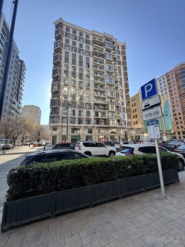 Satılır 4 otaqlı yeni tikili 198 m², Gənclik m., photo 1 from 13