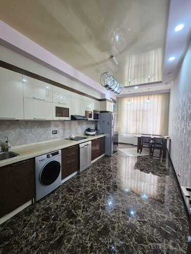 İcarəyə verilir 3 otaqlı yeni tikili 130 m², Nizami m., photo 16 from 23