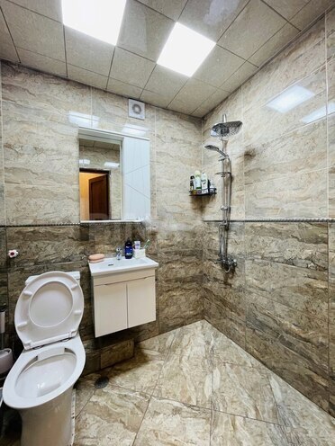 Satılır 3 otaqlı köhnə tikili 90 m², Elmlər Akademiyası m., photo 16 from 17