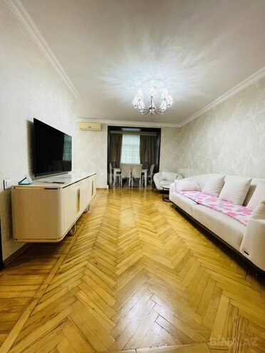 Satılır 3 otaqlı köhnə tikili 90 m², Elmlər Akademiyası m., photo 4 from 17