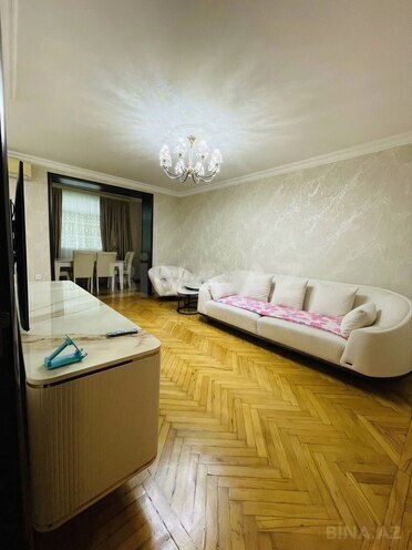 Satılır 3 otaqlı köhnə tikili 90 m², Elmlər Akademiyası m., photo 1 from 17