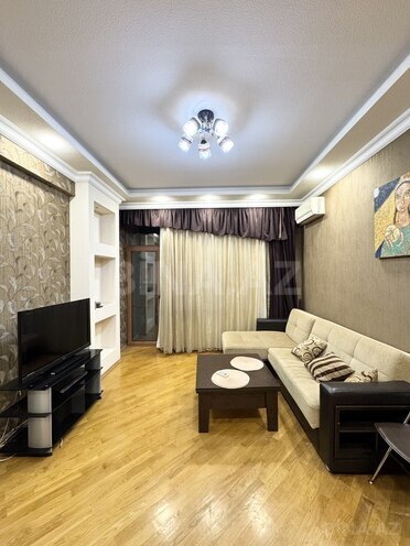 Сдаётся 2-комн. новостройка 65 м², м. Элмляр Академиясы, photo 3 from 16