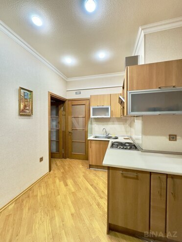 Сдаётся 2-комн. новостройка 65 м², м. Элмляр Академиясы, photo 12 from 16