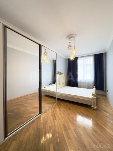 Сдаётся 2-комн. новостройка 100 м², м. Иншаатчылар, photo 5 from 17