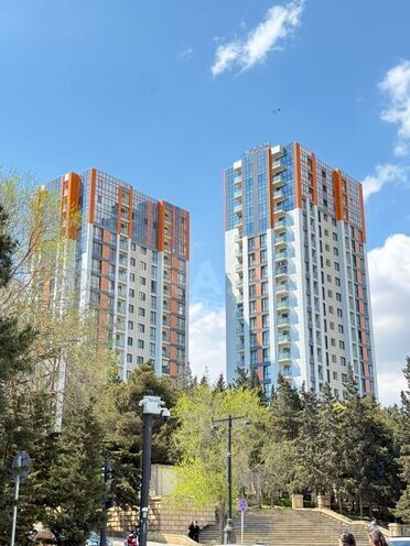 Продаётся 2-комн. новостройка 43 м², м. Мемар Аджеми, photo 1 from 11