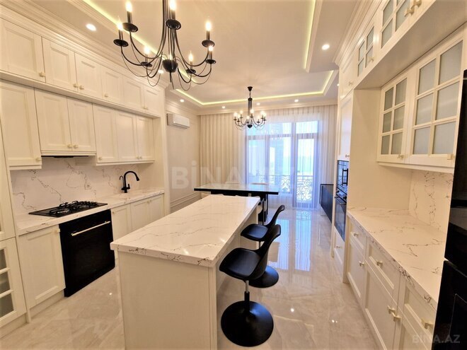 Сдаётся 4-комн. новостройка 220 м², Насиминский  р., photo 17 from 31