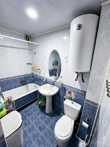 Satılır 2 otaqlı köhnə tikili 60 m², Həzi Aslanov m., photo 8 from 9