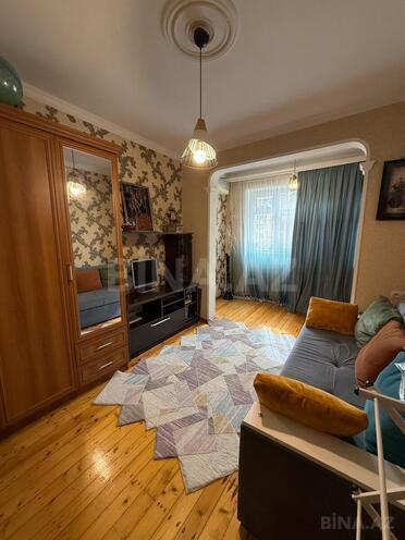 Satılır 4 otaqlı köhnə tikili 120 m², Həzi Aslanov m., photo 9 from 18