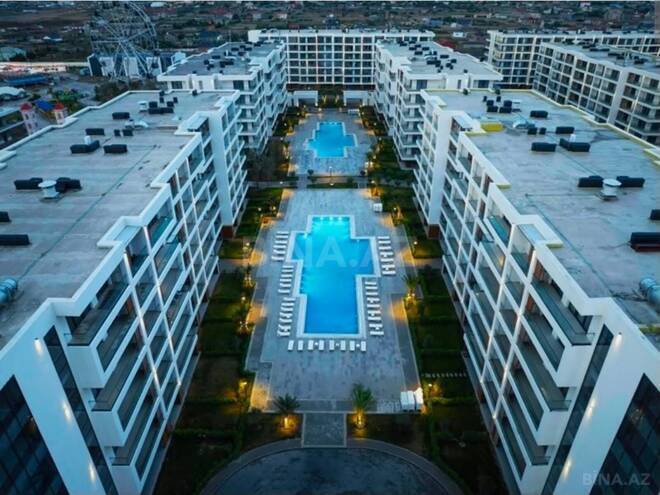 Satılır 2 otaqlı köhnə tikili 95 m², Sea Breeze q., photo 1 from 9