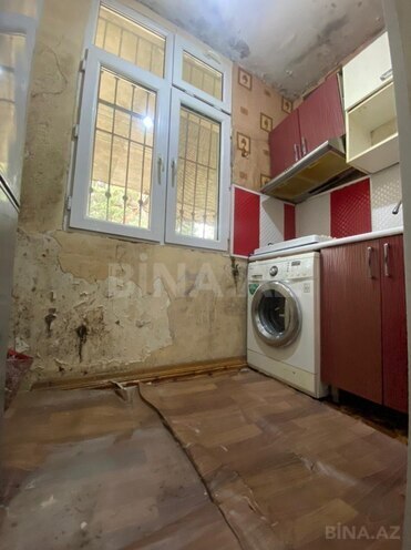 Satılır 2 otaqlı köhnə tikili 35 m², İnşaatçılar m., photo 3 from 10