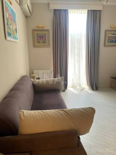 Сдаётся 3-комн. вторичка 85 м², м. Ичеришехер, photo 22 from 30