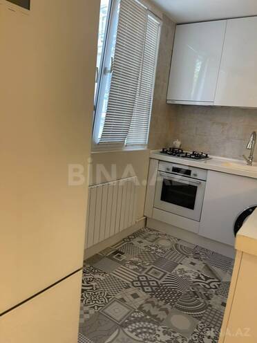 Сдаётся 3-комн. вторичка 85 м², м. Ичеришехер, photo 15 from 30