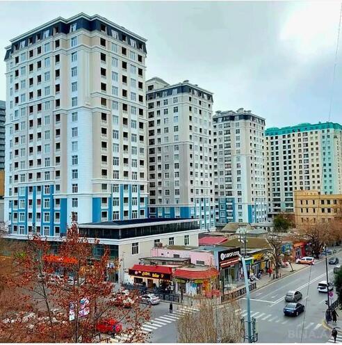 Продаётся 4-комн. новостройка 221 м², Насиминский  р., photo 1 from 13