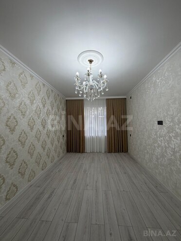 Продаётся 2-комн. вторичка 60 м², пос. Бакиханова, photo 1 from 16
