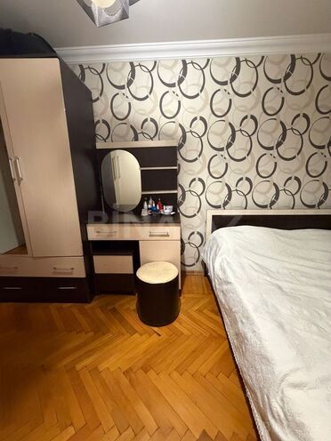 Satılır 2 otaqlı köhnə tikili 55 m², İnşaatçılar m., photo 7 from 17