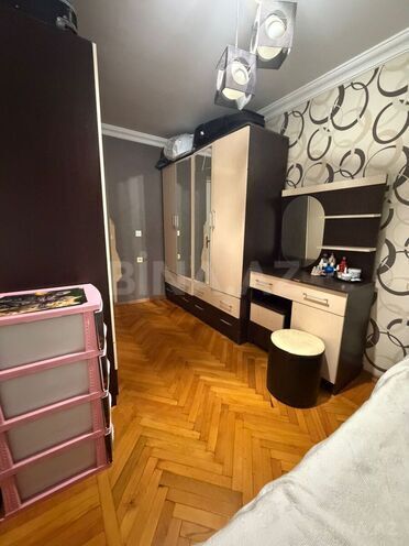 Satılır 2 otaqlı köhnə tikili 55 m², İnşaatçılar m., photo 9 from 17