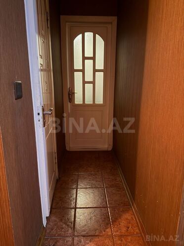 Satılır 2 otaqlı köhnə tikili 55 m², İnşaatçılar m., photo 16 from 17