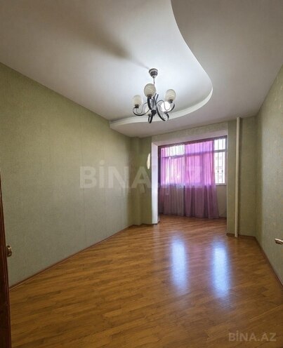 Satılır 3 otaqlı köhnə tikili 87 m², İnşaatçılar m., photo 3 from 8