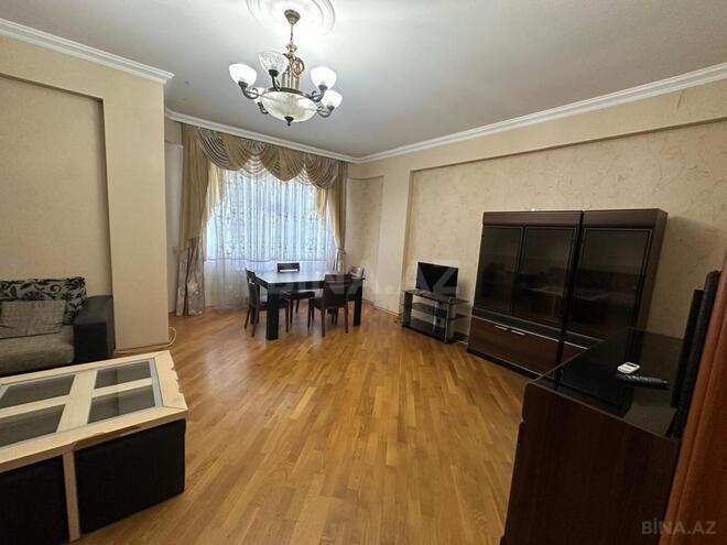Сдаётся 3-комн. новостройка 130 м², м. Иншаатчылар, photo 1 from 22