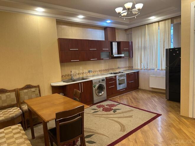 Сдаётся 3-комн. новостройка 130 м², м. Иншаатчылар, photo 15 from 22
