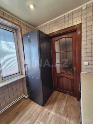 Satılır 3 otaqlı köhnə tikili 70 m², İnşaatçılar m., photo 20 from 31
