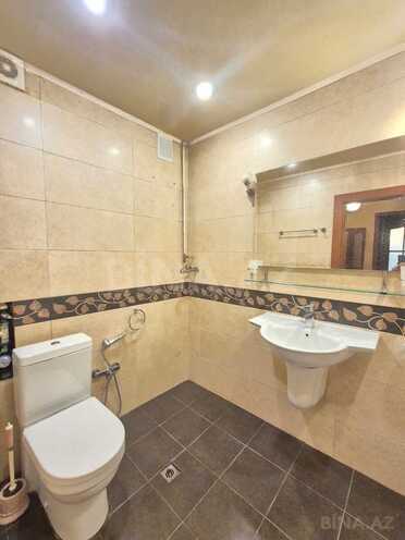 Satılır 3 otaqlı köhnə tikili 70 m², İnşaatçılar m., photo 18 from 31