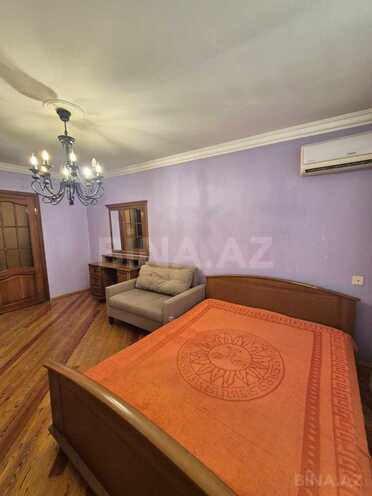 Satılır 3 otaqlı köhnə tikili 70 m², İnşaatçılar m., photo 13 from 31