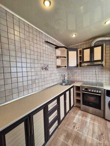 Satılır 3 otaqlı köhnə tikili 70 m², İnşaatçılar m., photo 15 from 31
