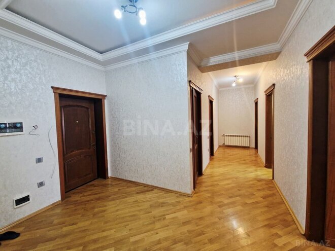 Сдаётся 2-комн. новостройка 90 м², м. Нефтчиляр, photo 10 from 17